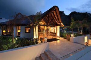 what is the best retreat for solo traveler 
